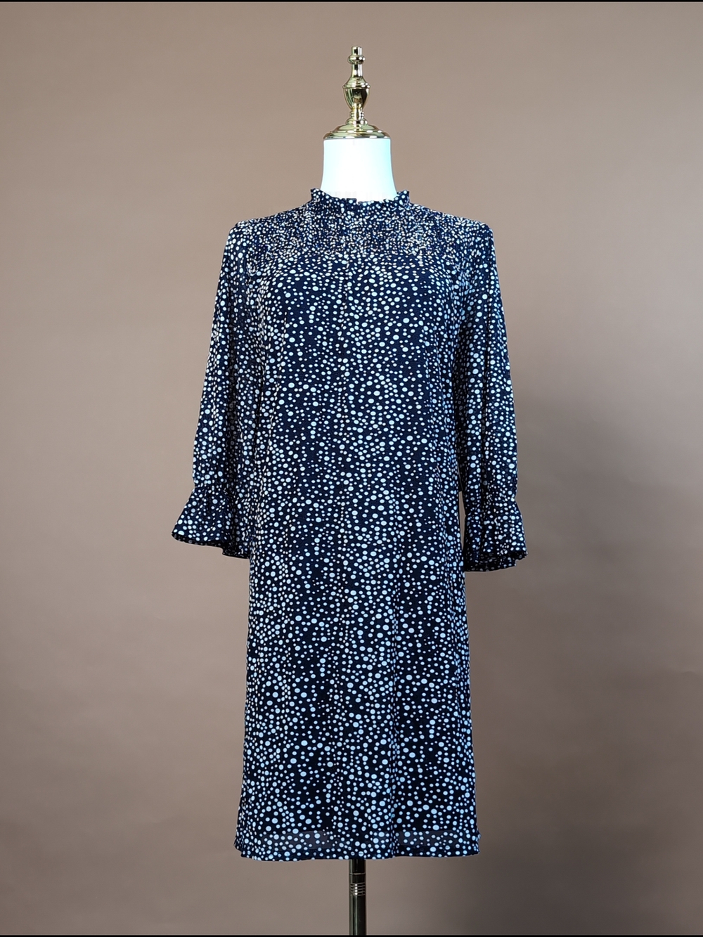 Chic Siren lily Ditsy Floral Mock Neck Midi Dress in Navy Blue Corporate Chic